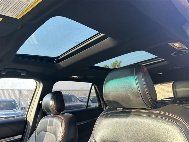 Used 2017 Ford Explorer Sport image 18