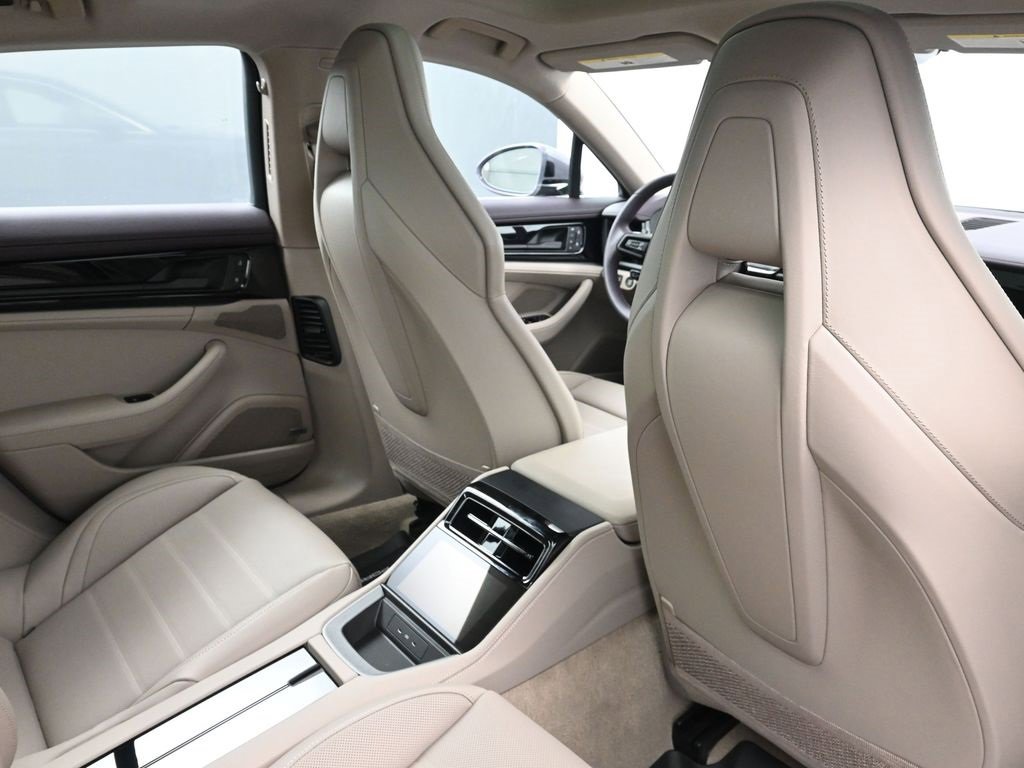 New 2026 Porsche Panamera 4 image 7