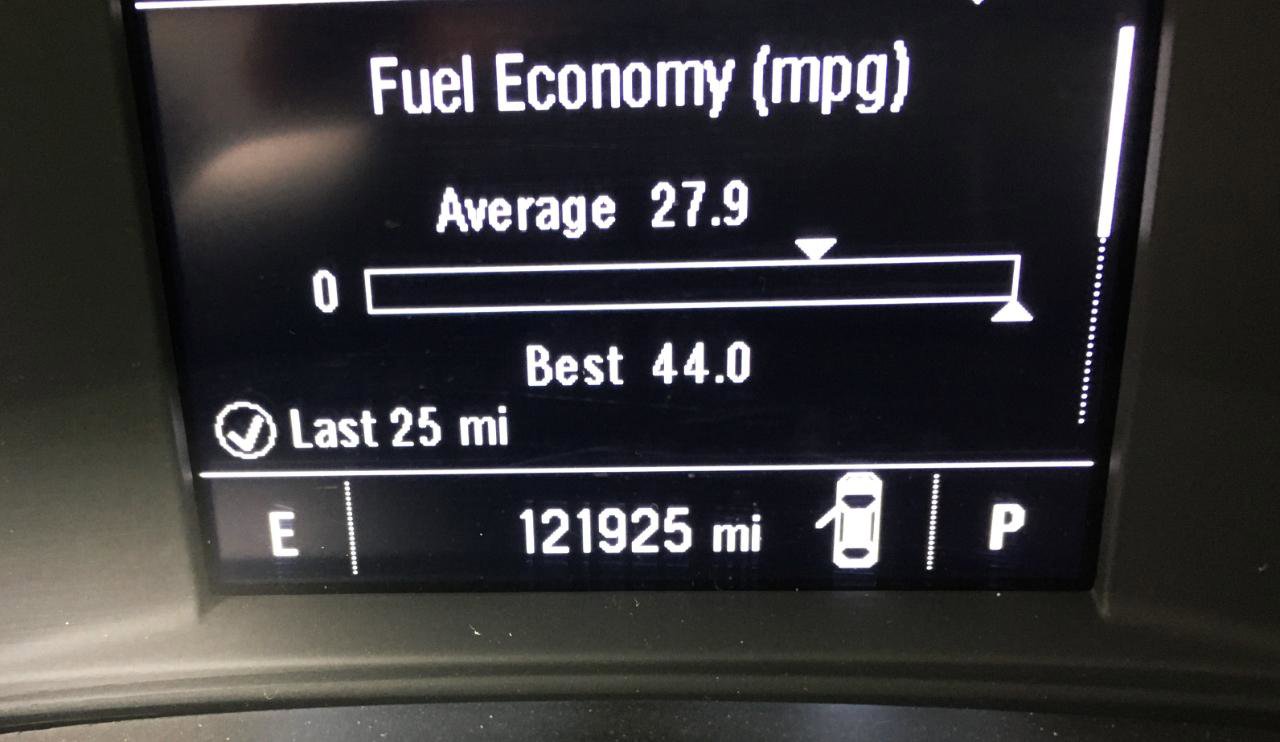 Used 2023 Chevrolet Malibu LT image 23