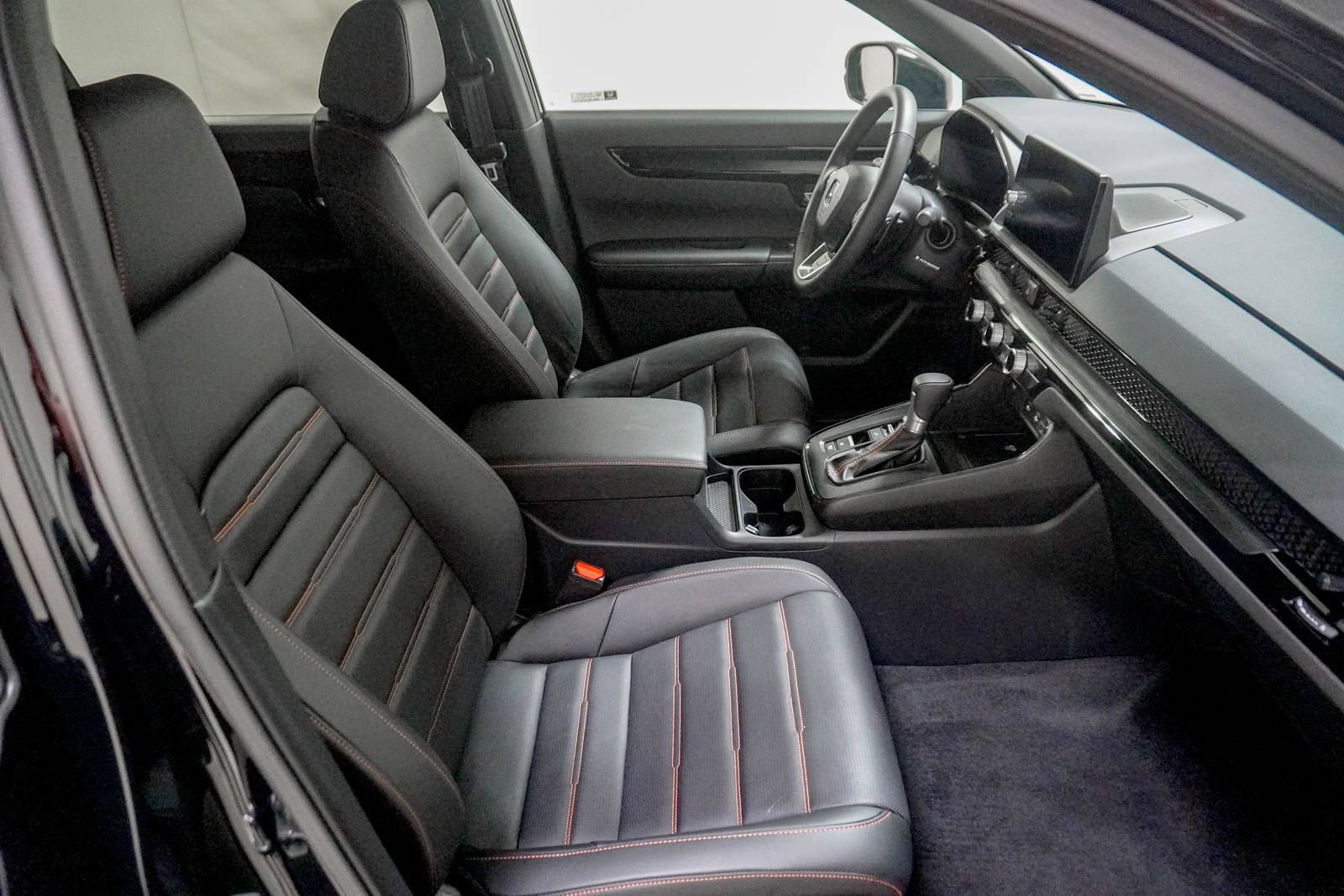 Used 2026 Honda CR-V Sport Touring image 32