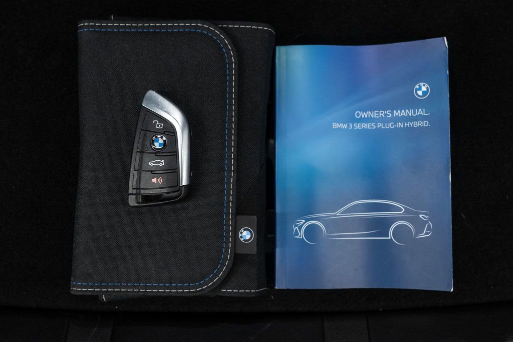 Used 2023 BMW 330e xDrive w/ Premium Package image 58