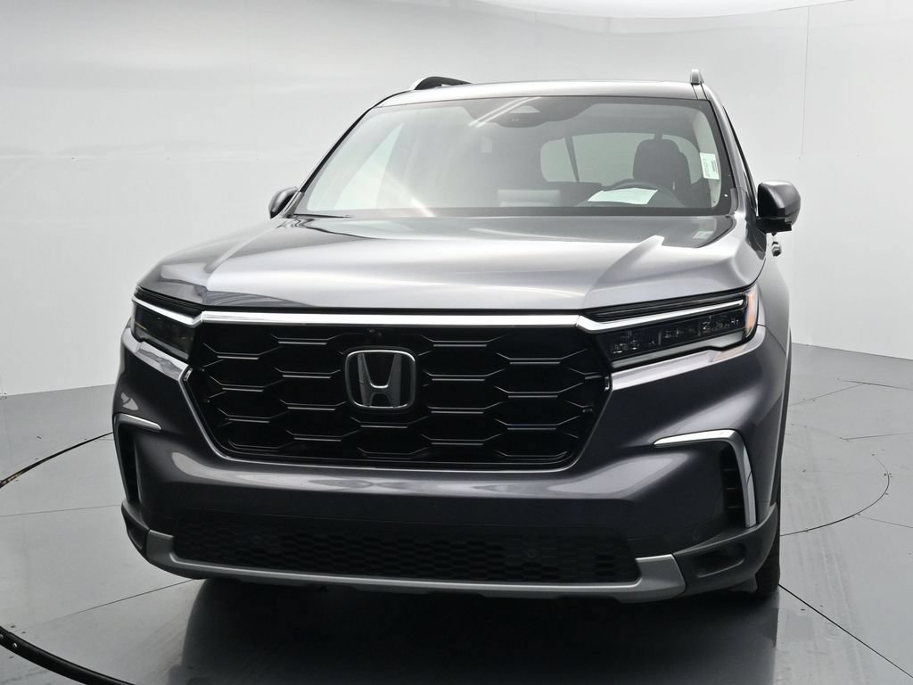 Used 2023 Honda Pilot Elite image 3