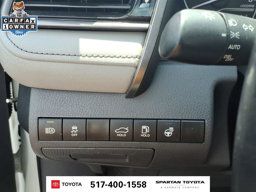 Used 2024 Toyota Camry SE w/ Cold Weather Package AWD/4WD image 17