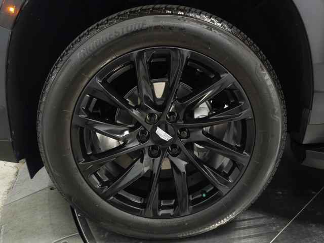 Certified 2024 Cadillac Escalade Sport w/ LPO, ONYX Package image 15