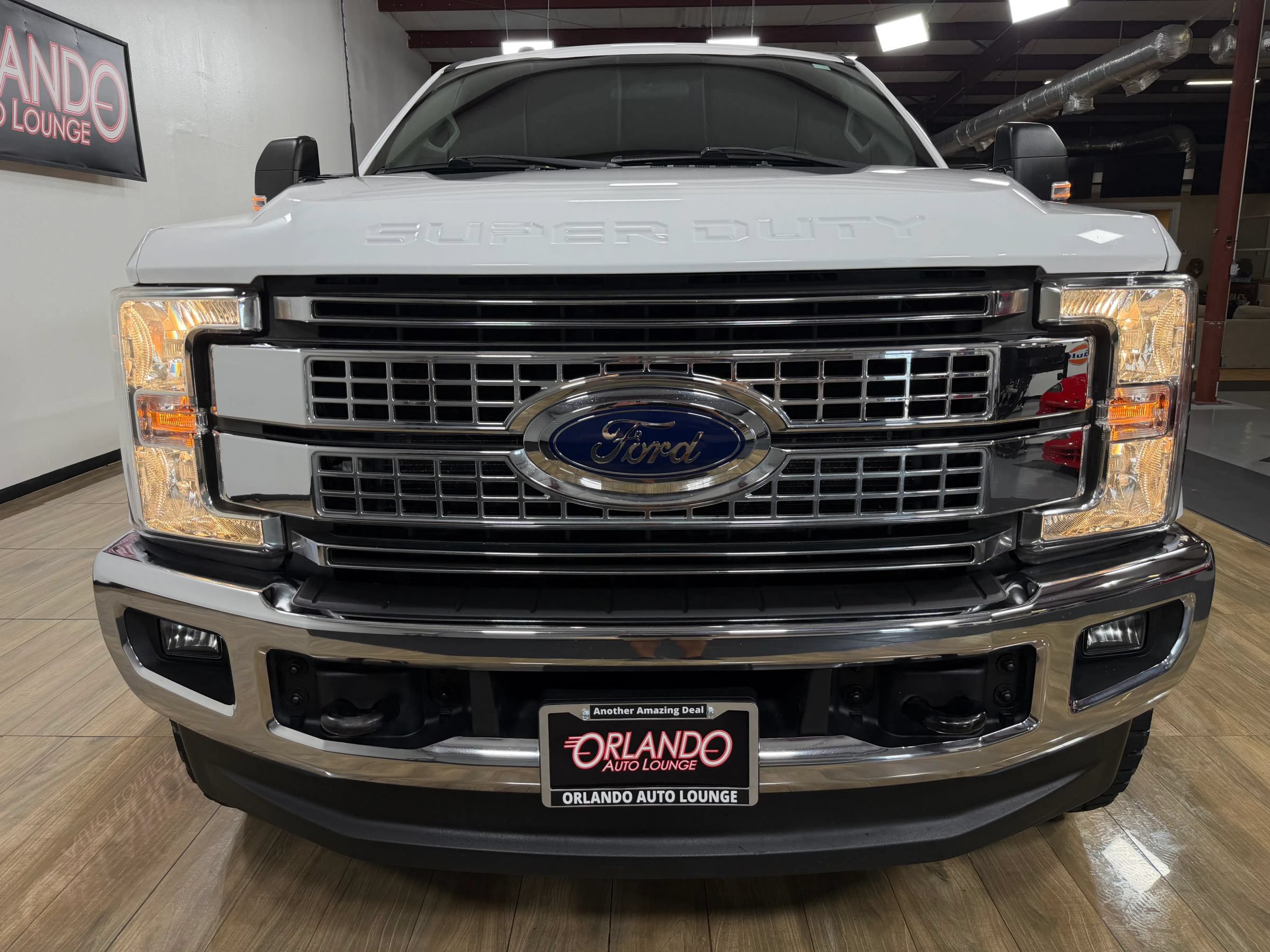 Used 2019 Ford F250 XLT AWD/4WD image 2