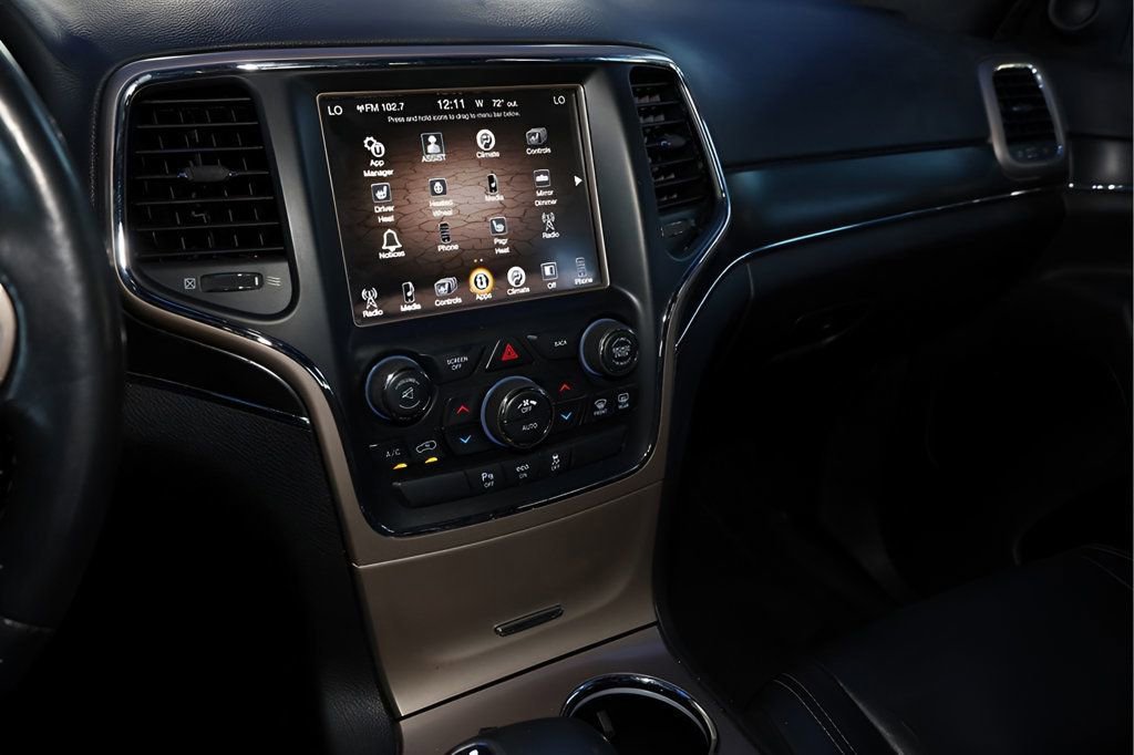 Used 2015 Jeep Grand Cherokee Limited image 22