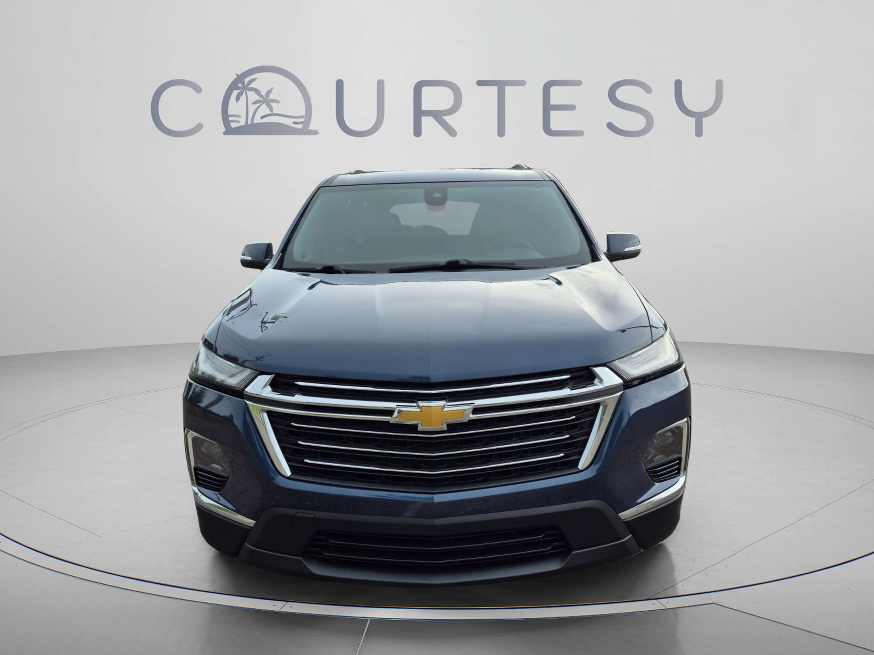 Used 2023 Chevrolet Traverse LT FWD image 8