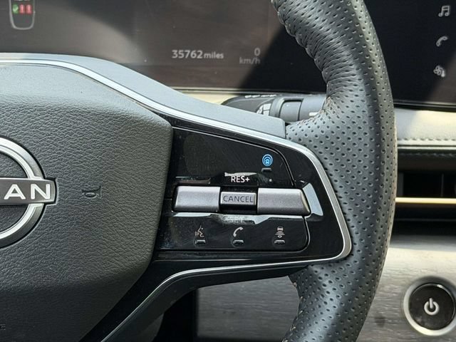 Used 2023 Nissan Ariya AWD image 23