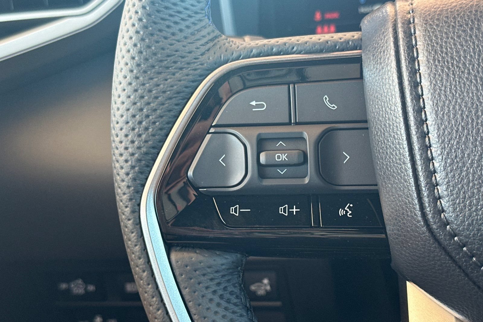 New 2026 Toyota Tundra Platinum AWD/4WD image 24