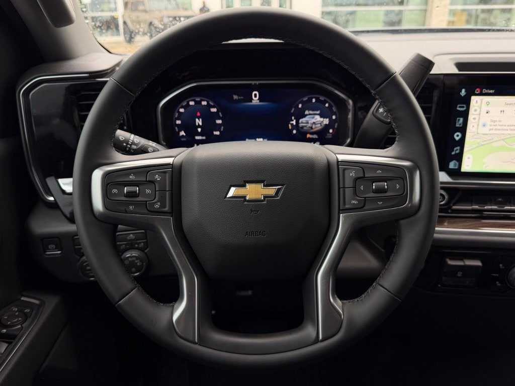 Used 2026 Chevrolet Silverado 1500 LT AWD/4WD image 11