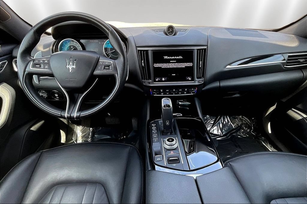Used 2023 Maserati Levante Modena AWD/4WD image 7
