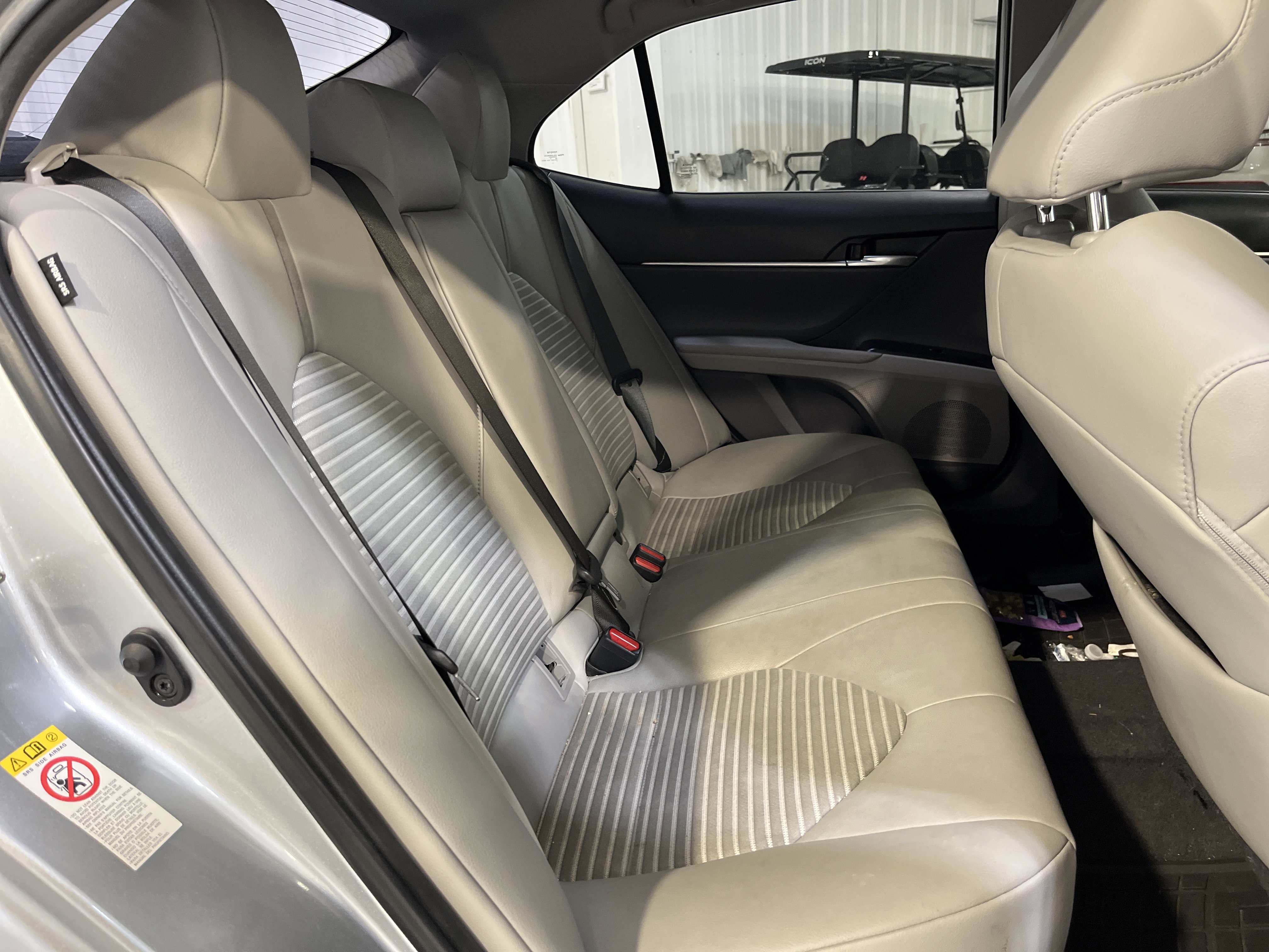 Used 2018 Toyota Camry SE image 11