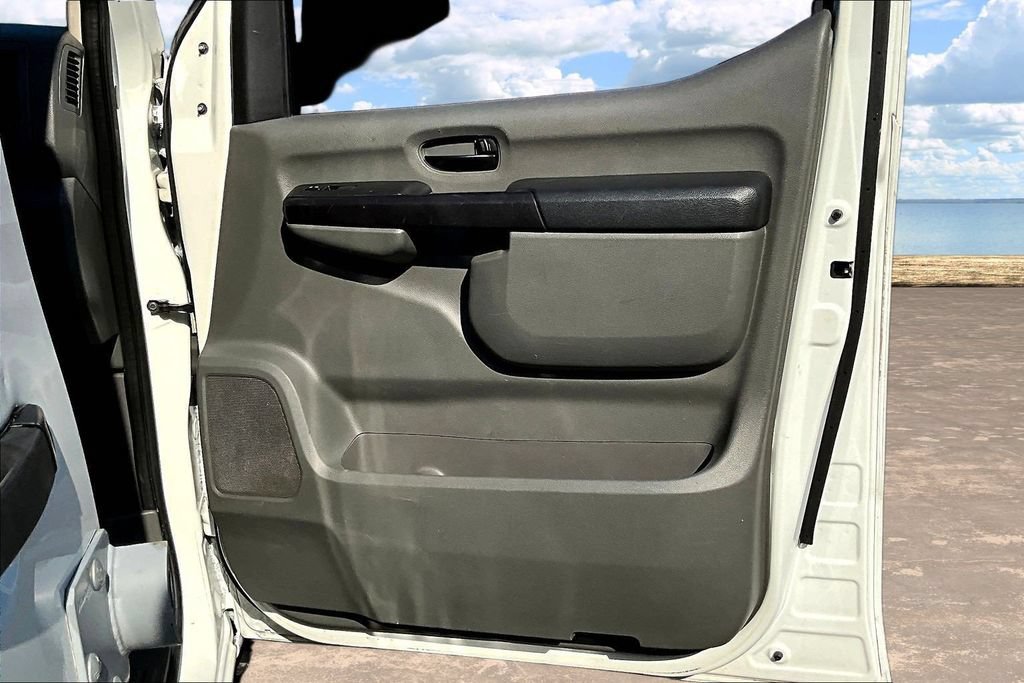 Used 2021 Nissan NV 2500 SV RWD image 29