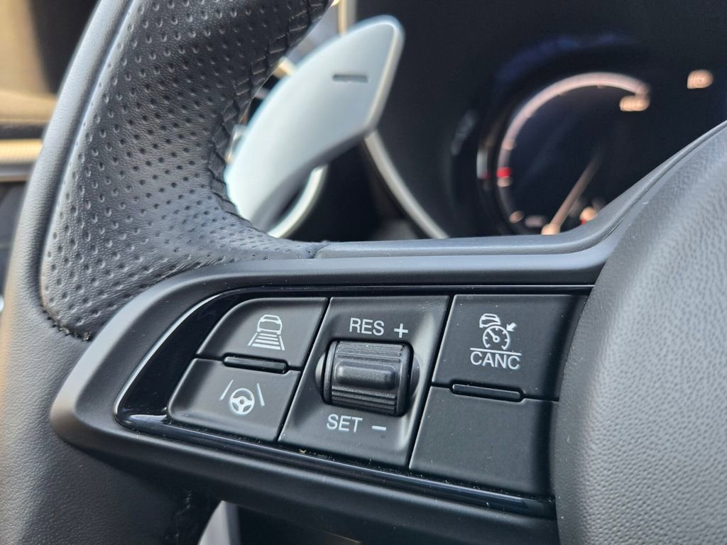 New 2025 Alfa Romeo Giulia w/ Veloce Package Rwd image 14