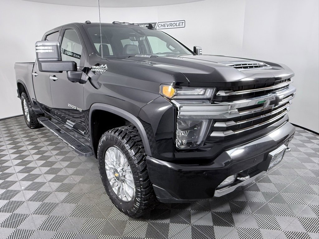 Used 2023 Chevrolet Silverado 2500 High Country image 8