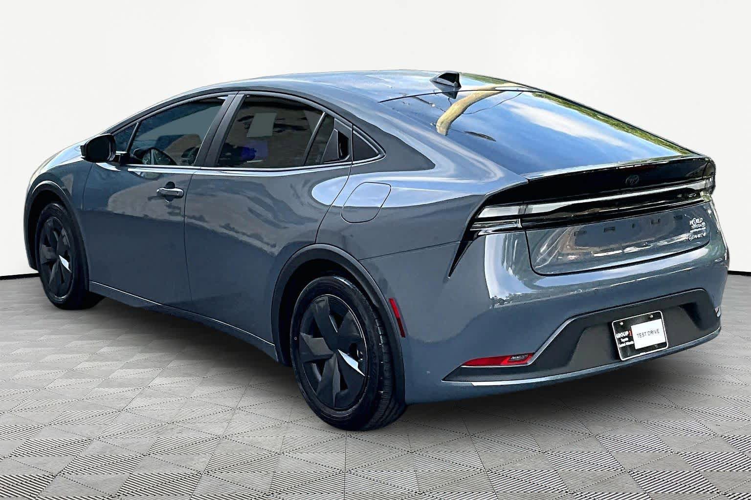 Certified 2026 Toyota Prius Plug-In Hybrid FWD image 12