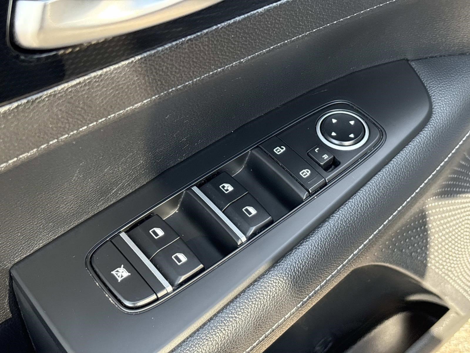 Used 2023 Kia Forte GT-Line w/ GT-Line Technology Package image 23