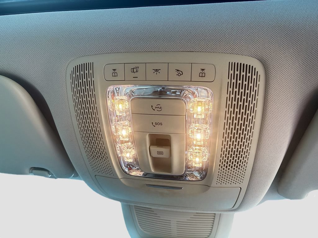 Used 2020 Mercedes-Benz GLS 450 4MATIC image 41