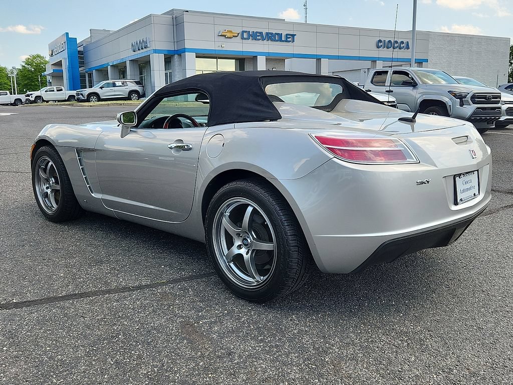 Used 2008 Saturn Sky w/ Premium Trim Package RWD image 4