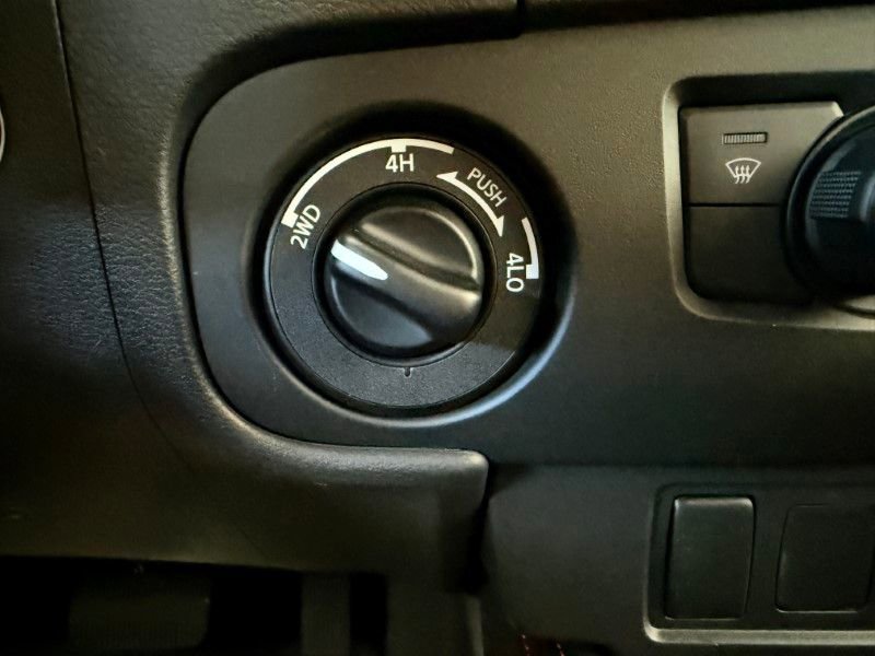 New 2025 Nissan Frontier PRO-4X image 30