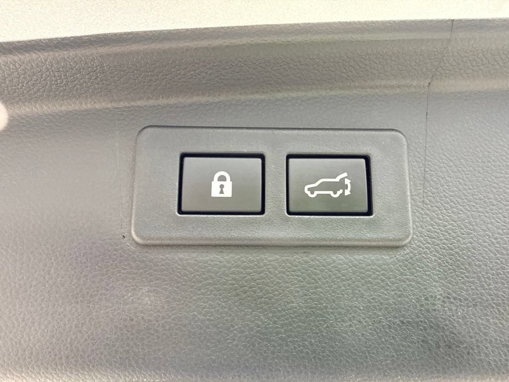 Used 2024 Subaru Outback Touring XT AWD/4WD image 23