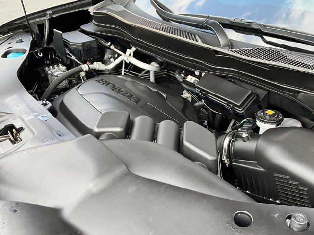 Used 2024 Honda Ridgeline Black Edition image 10