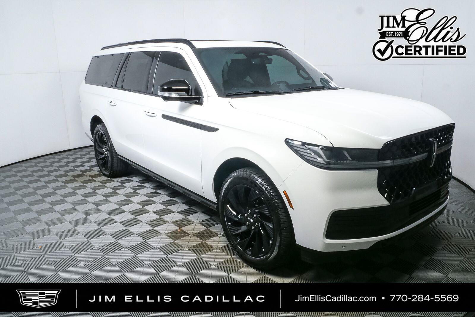 Used 2026 Lincoln Navigator L Reserve w/ Jet Appearance Package