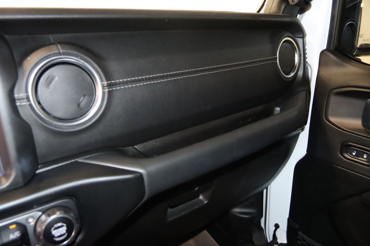 Used 2021 Jeep Wrangler Unlimited Sahara w/ Dual Top Group AWD/4WD image 60