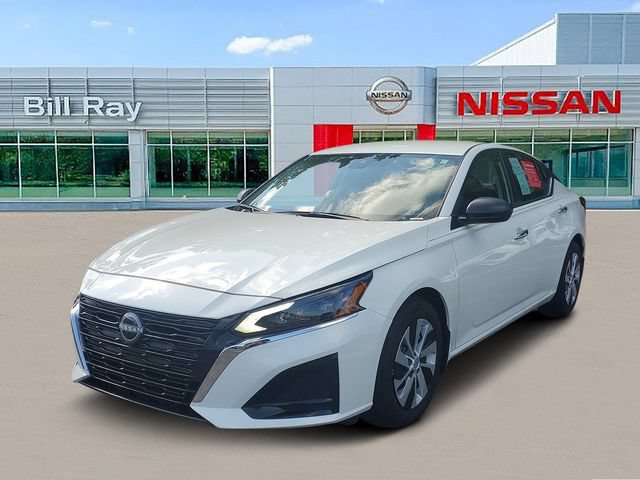 Certified 2025 Nissan Altima 2.5 S FWD image 2