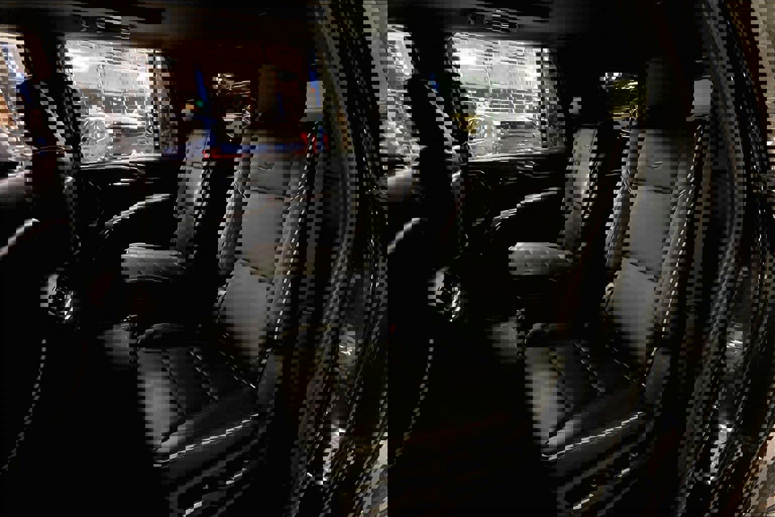 Used 2021 Cadillac Escalade Sport w/ Driver Assist Tech Package image 19