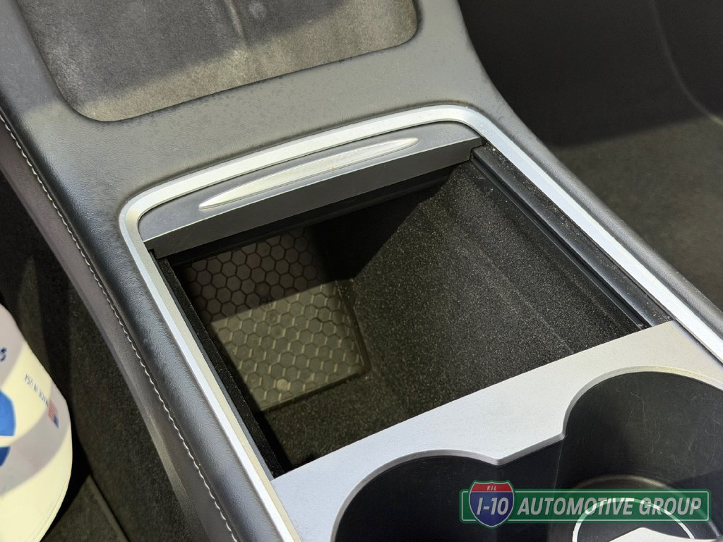 Used 2023 Tesla Model Y Performance AWD/4WD image 28