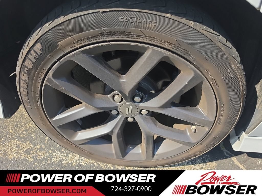Used 2022 Dodge Charger R/T w/ Plus Group RWD image 12
