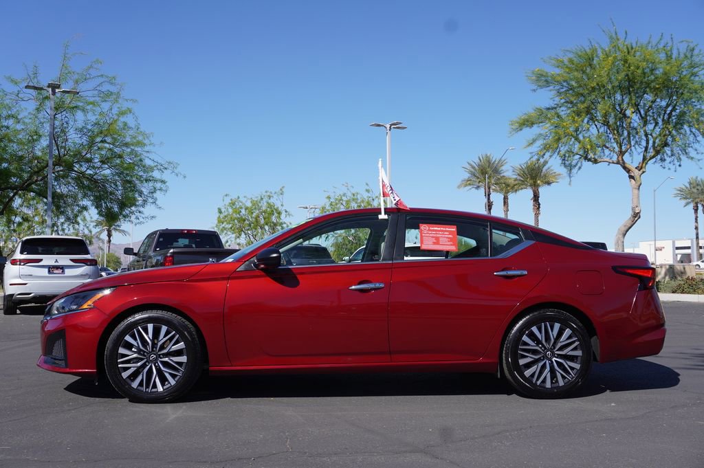 Certified 2025 Nissan Altima 2.5 SV image 2