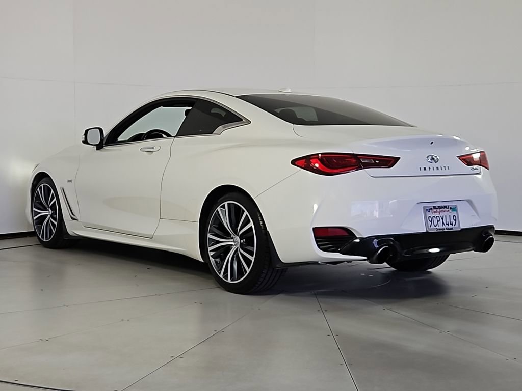 Used 2019 INFINITI Q60 3.0t w/ Cargo Package RWD image 9