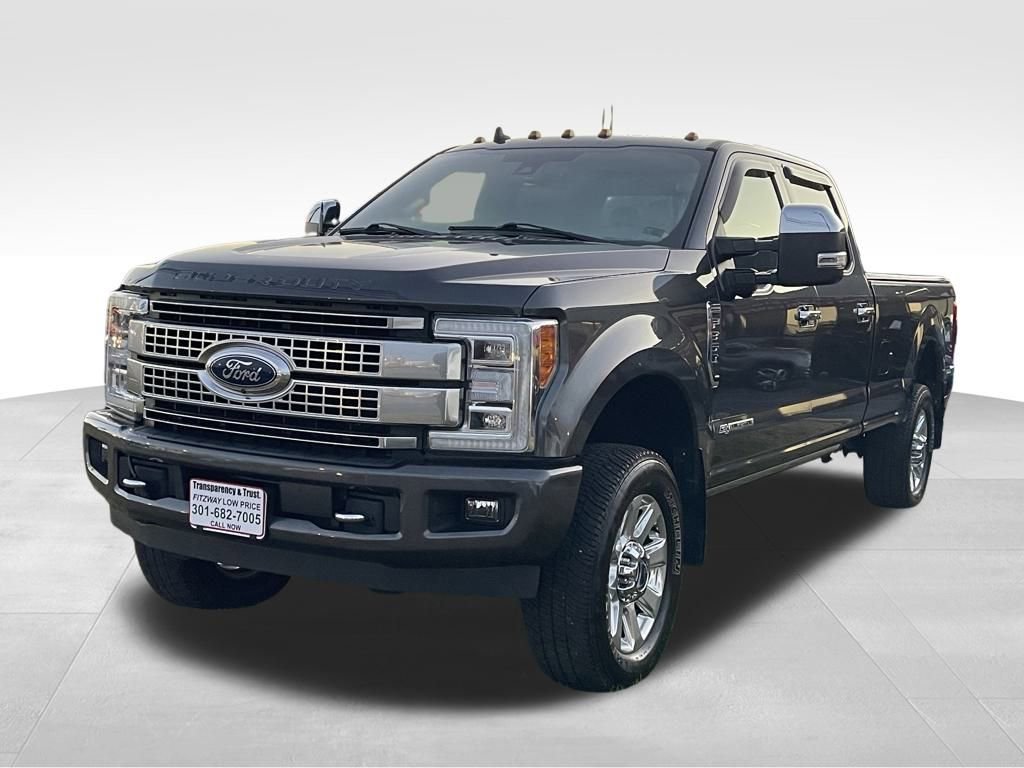 Used 2019 Ford F350 Platinum w/ Platinum Ultimate Package image 2