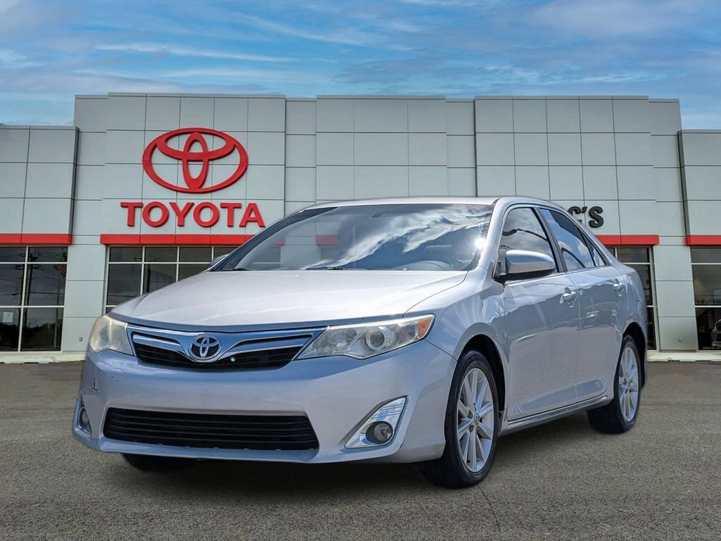Used 2013 Toyota Camry XLE w/ Convenience Pkg