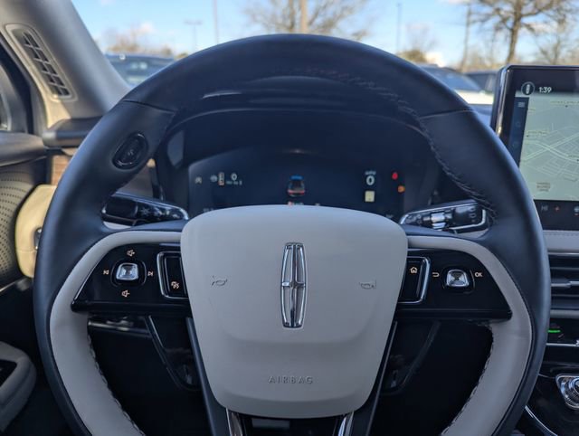 New 2026 Lincoln Corsair Reserve w/ Jet Appearance Package image 26