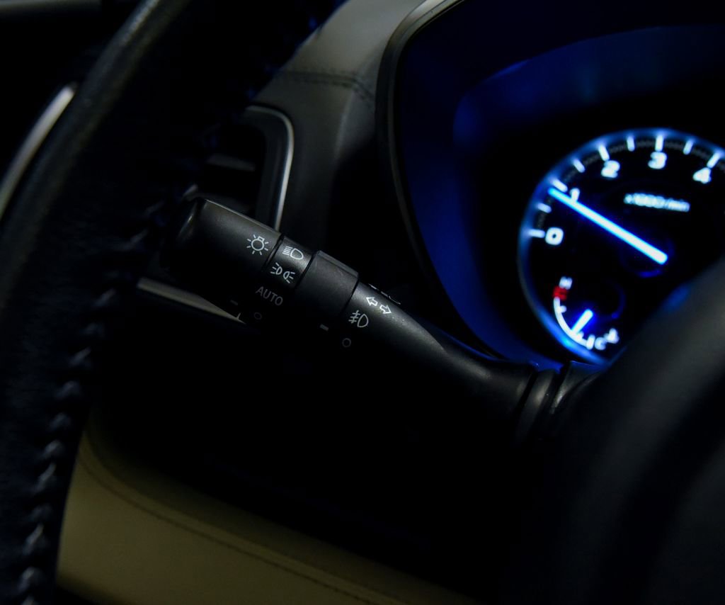 Used 2021 Subaru Ascent Limited w/ Technology Package image 27