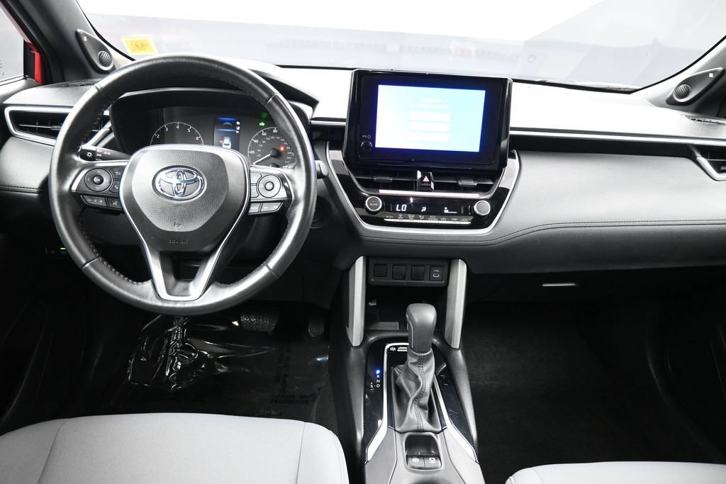 Used 2024 Toyota Corolla Cross AWD Hybrid w/ Moonroof Package image 20