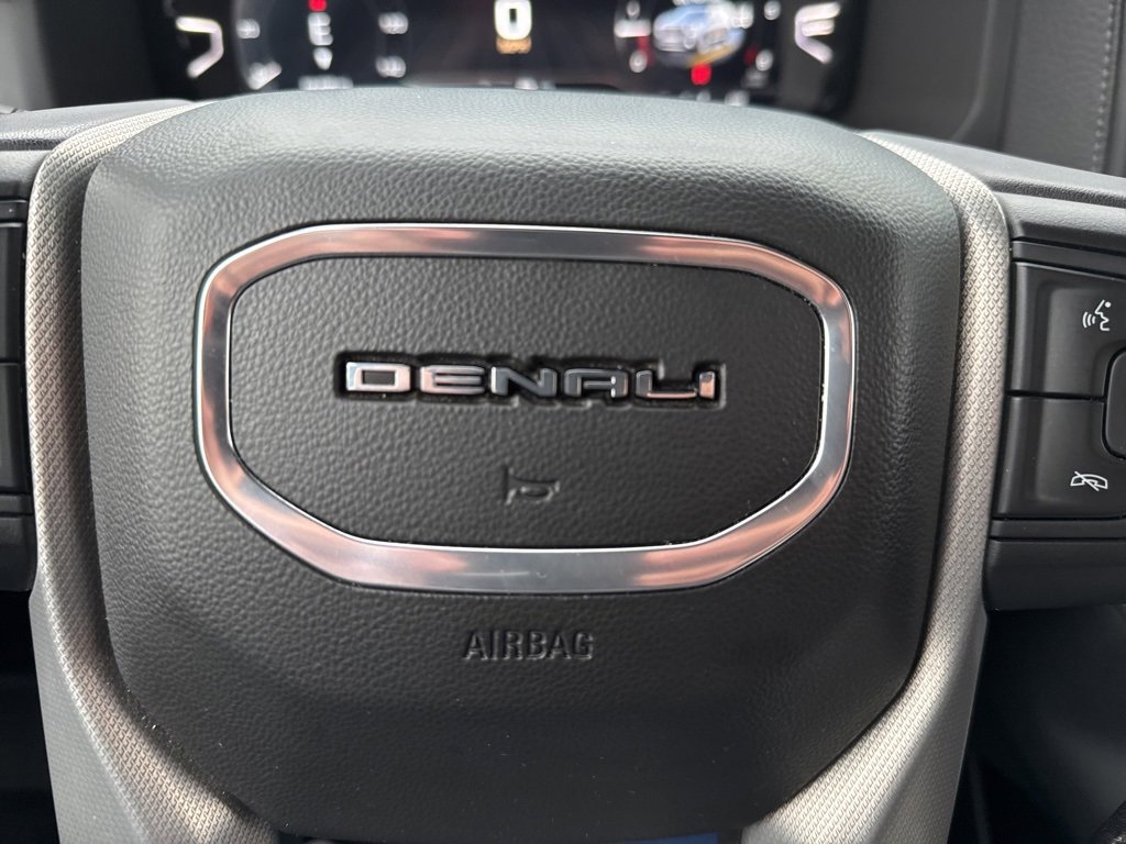 Certified 2022 GMC Yukon Denali w/ Denali Premium Package image 16