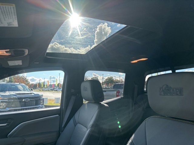 New 2026 Chevrolet Colorado ZR2 w/ ZR2 Bison Edition image 15