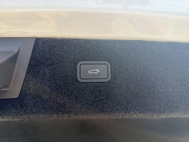 Used 2026 Polestar Polestar 4 AWD/4WD image 10