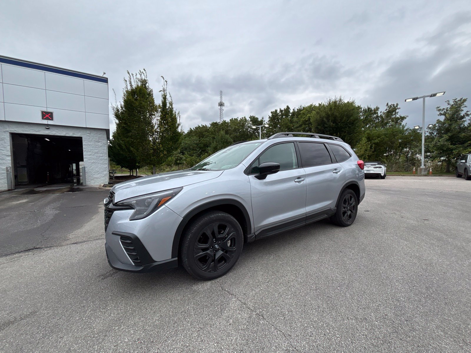Used 2024 Subaru Ascent Onyx Edition AWD/4WD image 3