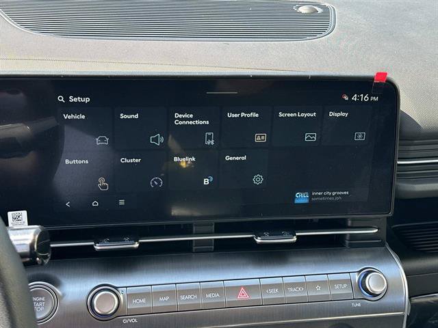 New 2027 Hyundai Kona SE FWD image 12