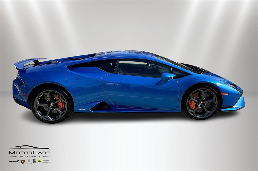 Used 2024 Lamborghini Huracan Tecnica image 6