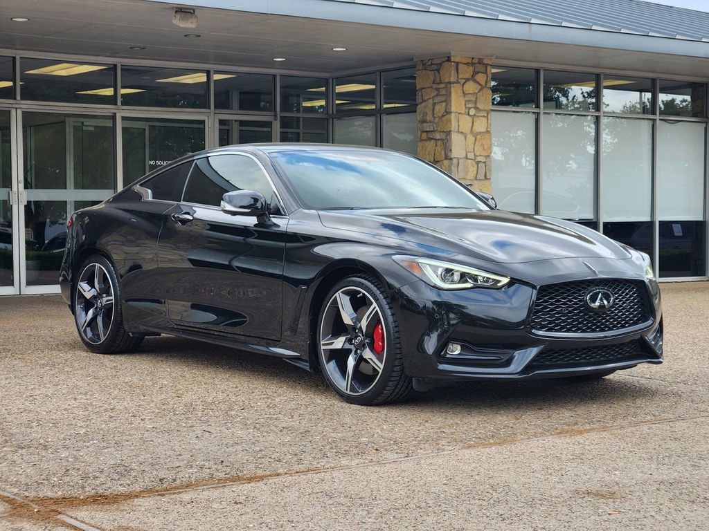 Used 2022 INFINITI Q60 Red Sport 400 AWD/4WD image 3
