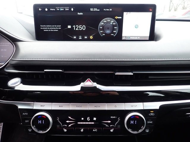 Used 2023 Genesis G80 2.5T image 28