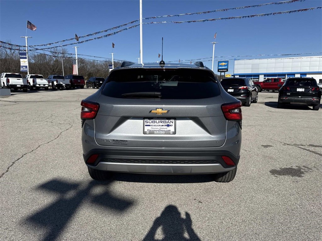 New 2026 Chevrolet Trax LT image 4