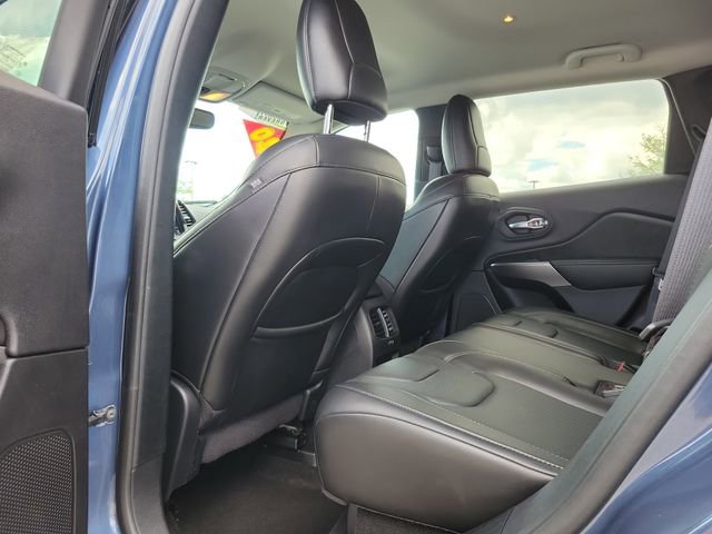 Used 2020 Jeep Cherokee Limited image 12