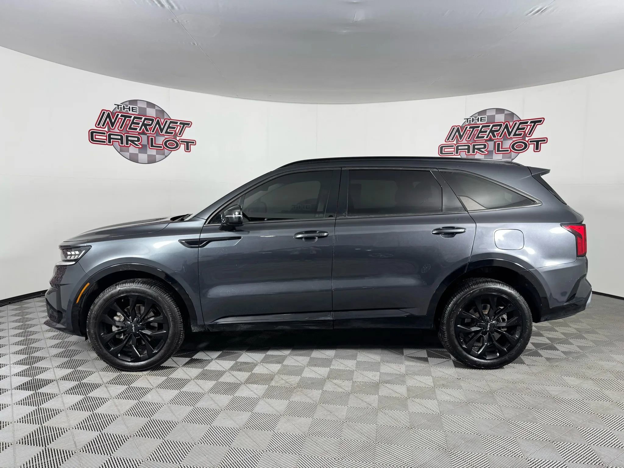 Used 2022 Kia Sorento SX image 4